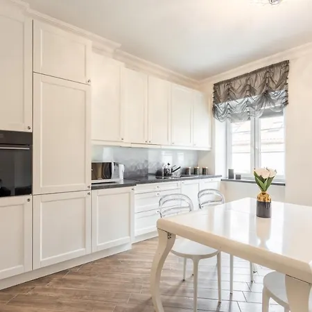 Golden - Stylish And Luxury - Podwale Apartament
